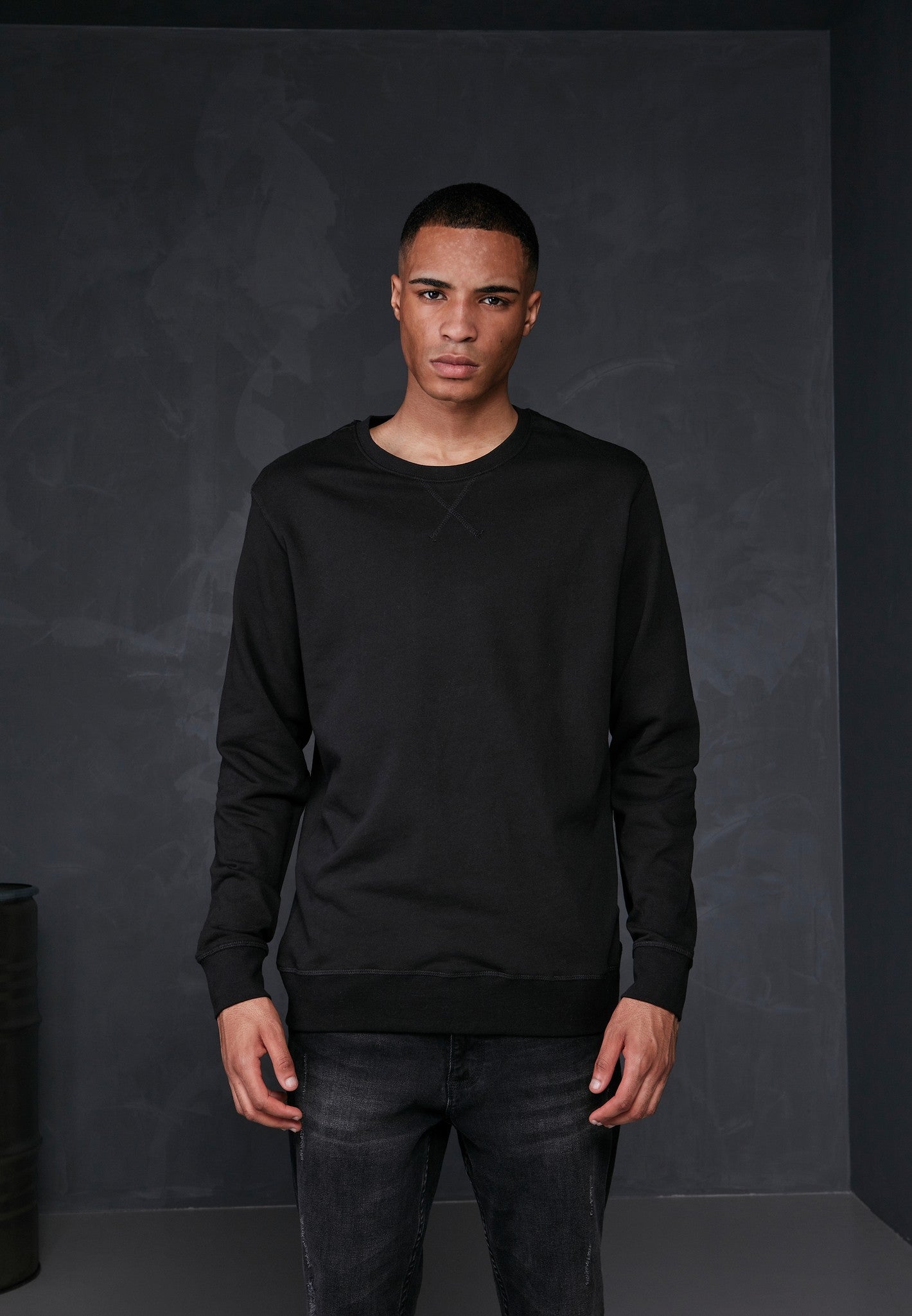 Build Your Brand Basic Basic crew neck