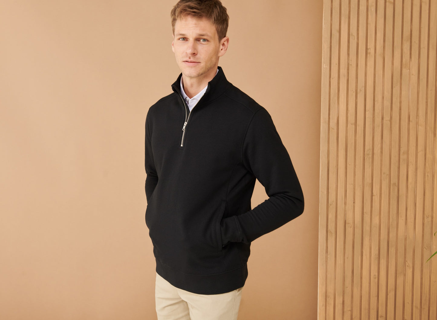 Henbury Unisex sustainable ¼-zip sweatshirt