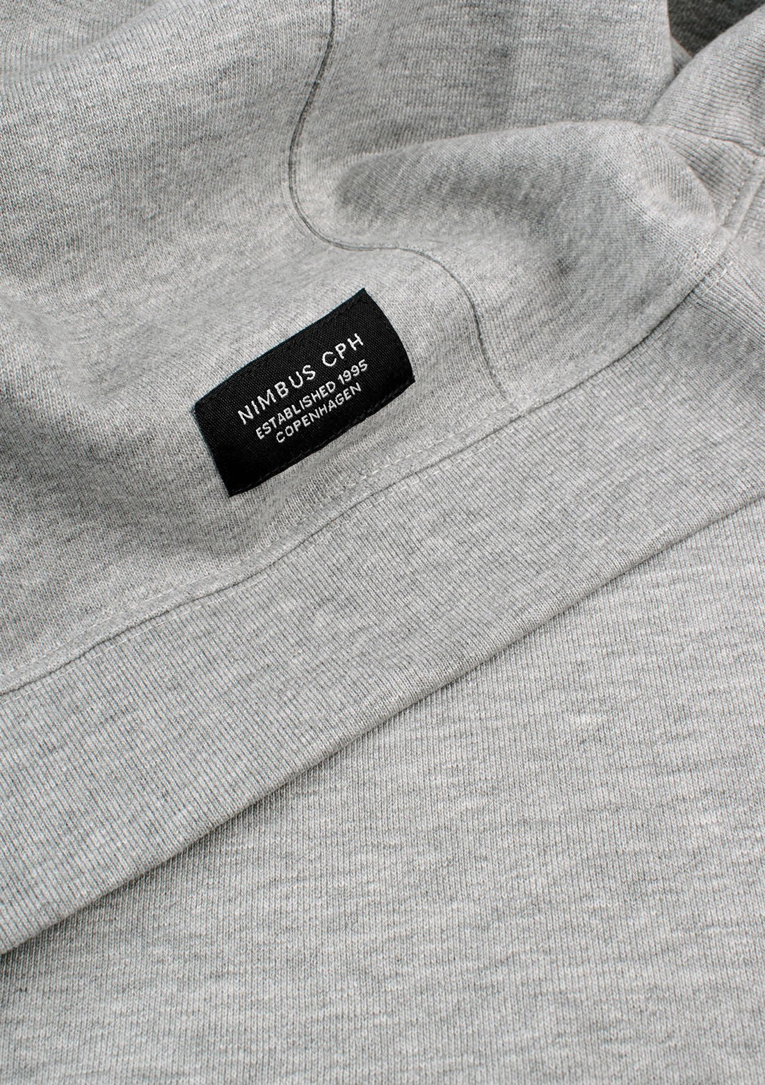 Nimbus Newport – luxury lightweight crewneck