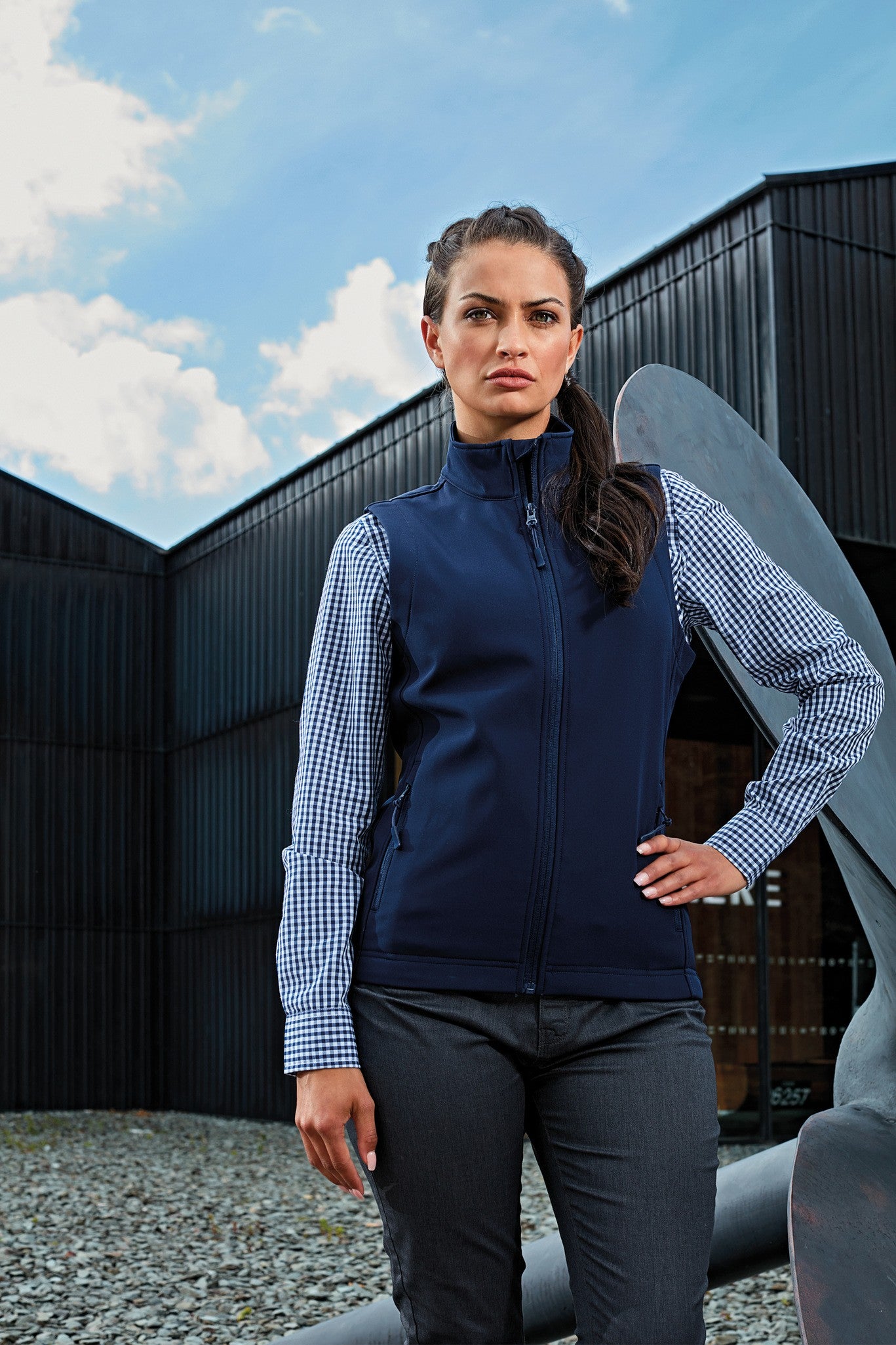 Premier Women’s Windchecker® printable and recycled gilet