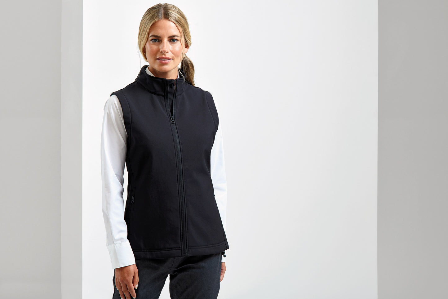 Premier Women’s Windchecker® printable and recycled gilet