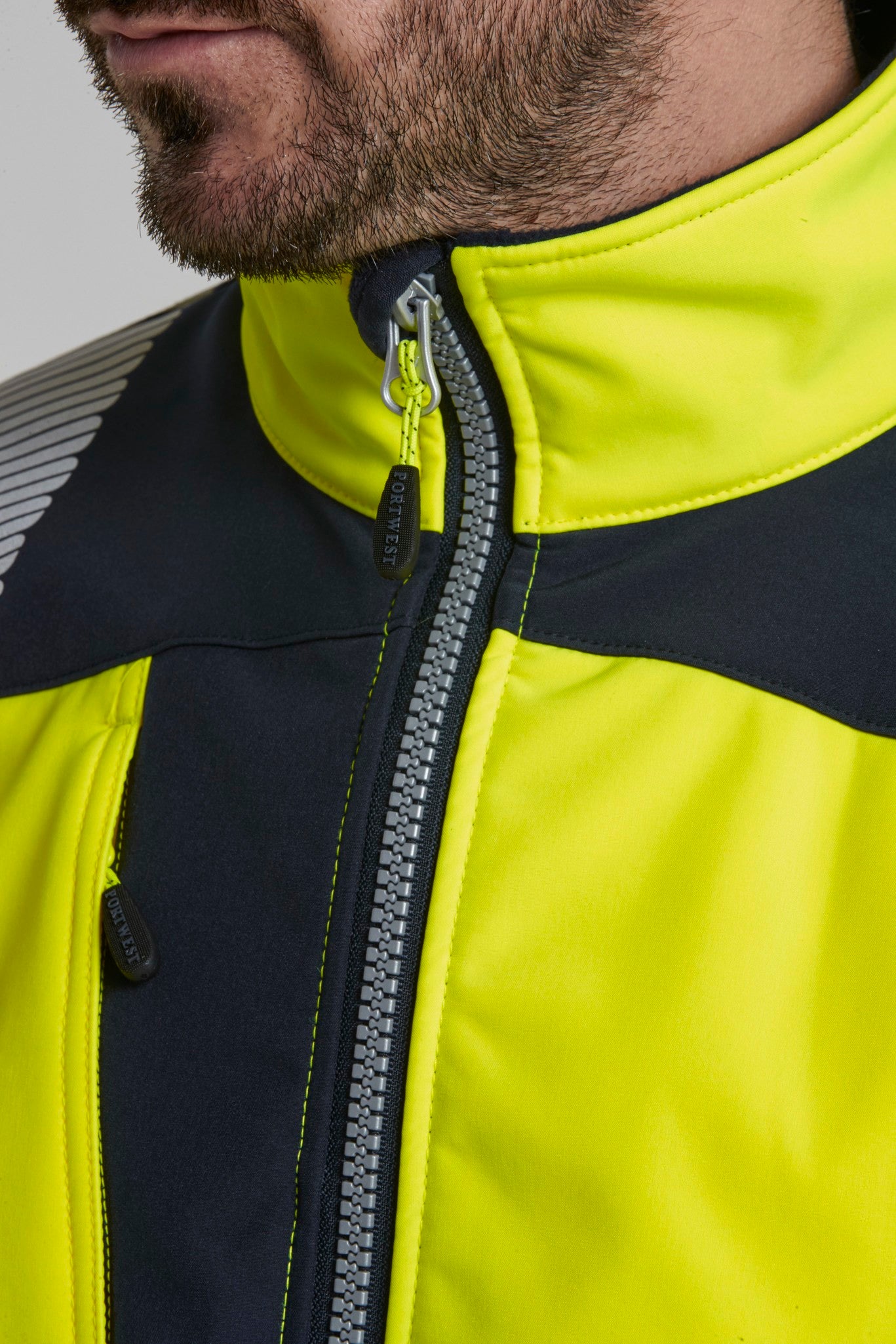 Portwest PW3 Hi-vis softshell jacket (T402)