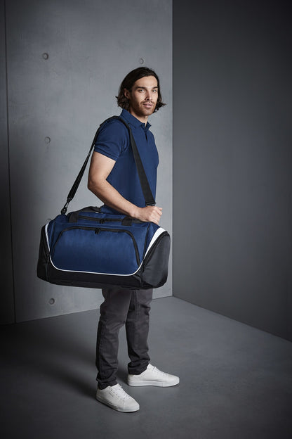 Quadra Pro team holdall