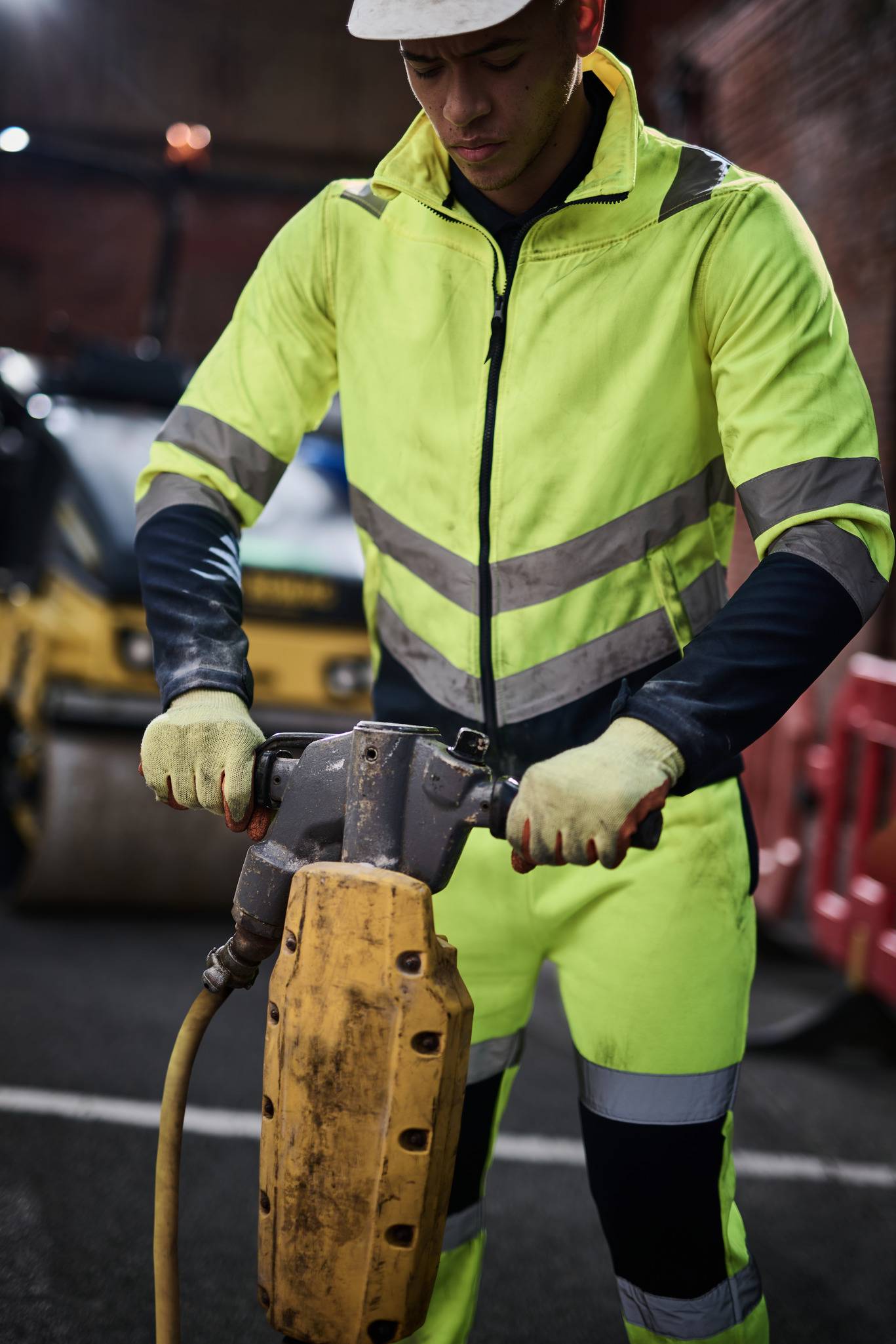 Regatta High Visibility Pro hi-vis softshell jacket